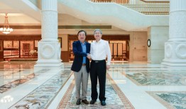 奇瑞董事长与任正非面谈引发深度合作猜想，此前多家车企老总拜会后者|界面新闻 · 汽车