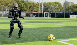 傅利叶开源人形机器人硬件本体，更多具身智能企业选择开放|界面新闻 · 科技