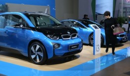 宝马i系列汽车设计主管加盟小米，曾在宝马工作20余年|界面新闻 · 汽车