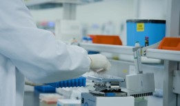 十八载攻坚！破局者馨可宁 ®9，改写全球 HPV 疫苗格局|界面新闻