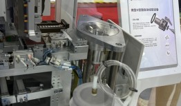 “果链”现身第三届链博会，苹果最想强调的仍是智能制造|界面新闻 · 科技