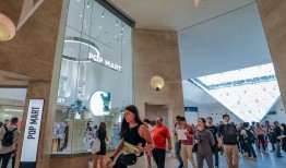 商业头条No.63 | 泡泡玛特远征欧美|界面新闻