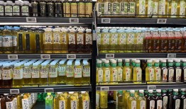 康师傅二代接班第一课：在“外卖大战”中抢人|界面新闻