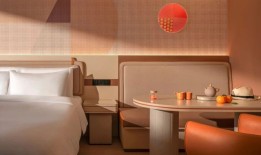 华住桔子酒店千店达成，携“多巴胺小熊”引爆“最火暑期”|界面新闻 · 旅行