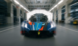 玛莎拉蒂传承百年匠心绘新篇，全新私享定制中心重新定义超豪华出行|界面新闻