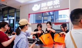 “胖都来”算不算侵权胖东来？|界面新闻