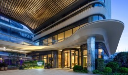 璞富腾推出私人飞机环球之旅，吉祥航空迎来19周年 | 一周旅行指南|界面新闻 · 旅行