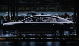 尊界S800的诞生背后，是中国汽车产业的高端跃迁|界面新闻