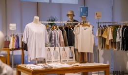 MUJI新推米糠发酵护肤品，Prada亚洲首个独立餐饮空间将开业｜是日美好事物|界面新闻 · 时尚