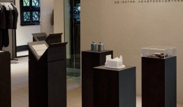 Massimo Dutti开启“万物有序”限时体验店，爱马仕发布冬季主题橱窗《冬日暖焰》｜是日美好事物|界面新闻 · 时尚