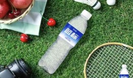 一瓶水赚2分钱的今麦郎困在低价里|界面新闻