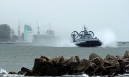 无人机入侵事件持续发酵，波兰关闭所有通往白俄的边境口岸|界面新闻 · 天下