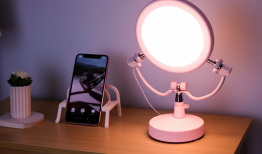 团播走红，年轻女性用户涌入直播间|界面新闻 · 科技