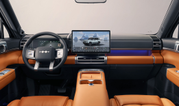 一周新车盘点 | 方程豹钛7正式上市 长安启源A07续航提升|界面新闻 · 汽车