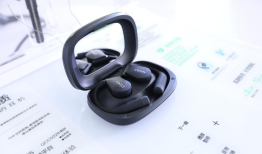 开放式耳机销量大增，厂商不想让你只用它来听歌|界面新闻 · 科技