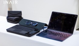 加上键盘的AR眼镜，能够更加大众化吗？|界面新闻 · 科技