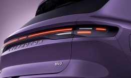 五大维度回顾2025年14款年度车型|界面新闻 · 汽车