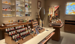 谁会为1200元一支的LV口红买单？|界面新闻 · 时尚