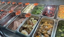 盒马创始人侯毅再创业为何押宝宠物鲜食？|界面新闻