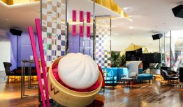 【专访】上海外滩W酒店总经理庄杰瑞Jerry John：创意本身是最大的挑战|界面新闻 · 旅行