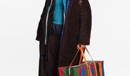 LACOSTE法网期间开红土网球局，GENTLE MONSTER折叠式眼镜上新｜是日美好事物|界面新闻 · 时尚