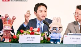 泡泡玛特股价还能不能继续涨？|界面新闻