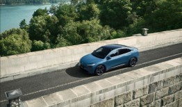 直面质疑，积极变革，乐道未到认输时刻|界面新闻