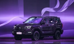 一周新车盘点 | 奔驰CLA EV正式上市 零跑Lafa5开启预售|界面新闻 · 汽车