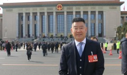 交银国际谭岳衡：建议将香港打造成内地养老资金境外配置中心｜两会·最关注|界面新闻