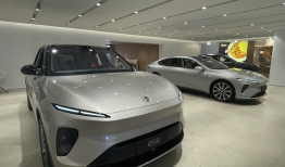 为什么上海再推外牌旧车置换补贴，还加大了对燃油车支持力度？|界面新闻 · 汽车