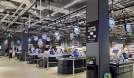 永辉调改，半途换“司机”|界面新闻