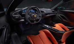 一周新车盘点 | 法拉利296增高性能限量版 领克10 EM-P公布更多信息|界面新闻 · 汽车