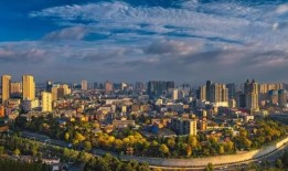 界面调查｜曲靖官场地震背后：“霸道”书记和GDP狂飙史|界面新闻 · 中国