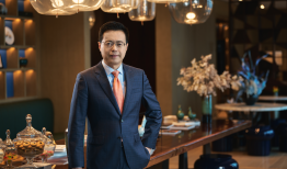 【专访】美高梅国际酒店集团中国区酒店总裁周锋：娱乐DNA构建奢华旅行新体验|界面新闻 · 旅行