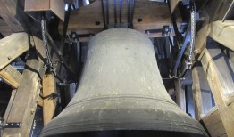 火灾6年后，巴黎圣母院钟楼明起重新对游客开放|界面新闻 · 天下