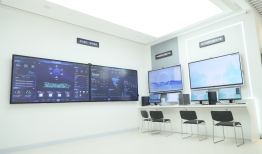 广州黄埔冲刺“世界显示之都”：超高清视频和新型显示迈向价值链高端|界面新闻