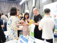 深圳南山区举办2025羽超企业羽毛球赛，球场成跨界合作新场景|界面新闻